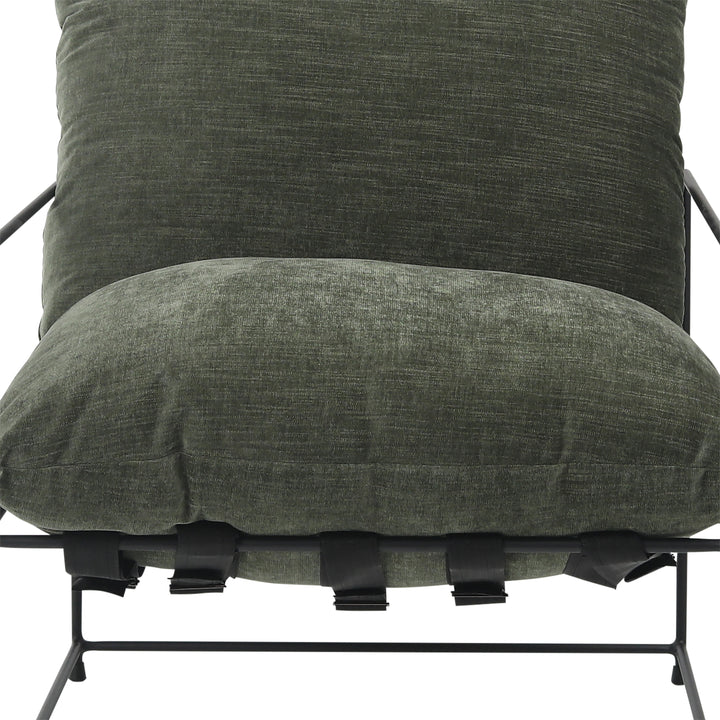 Elegant Retreat Oasis Accent Chair