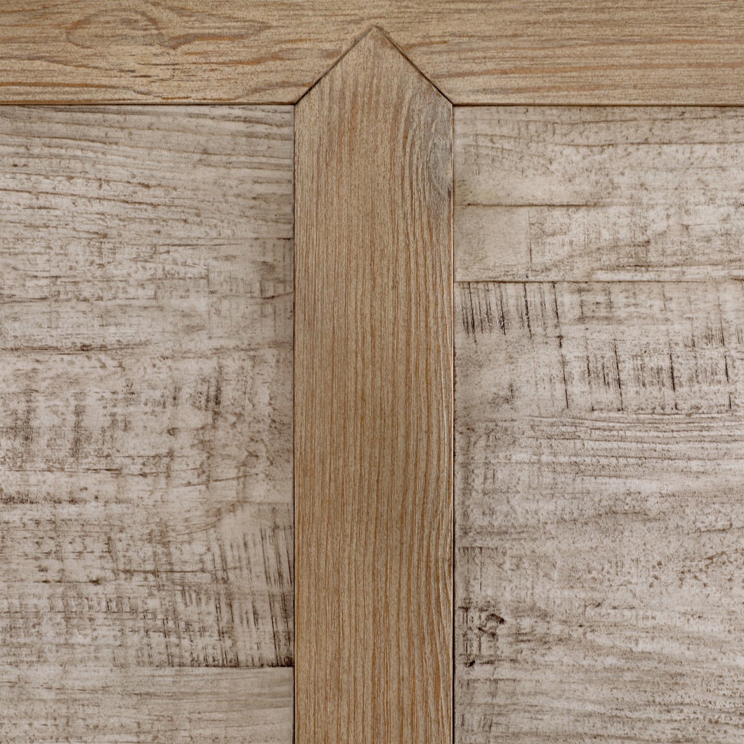 Elegant King Size Comfort Retreat