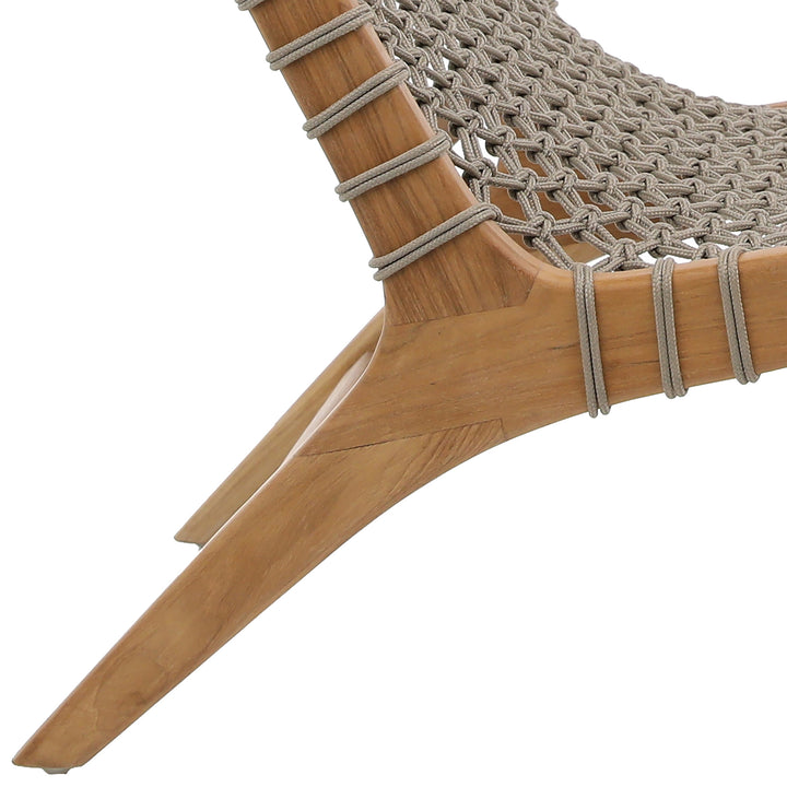 Taupe Wicker Garden Settle