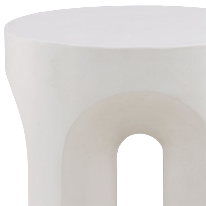 Chic Urban Nesting Table in Soft Cream