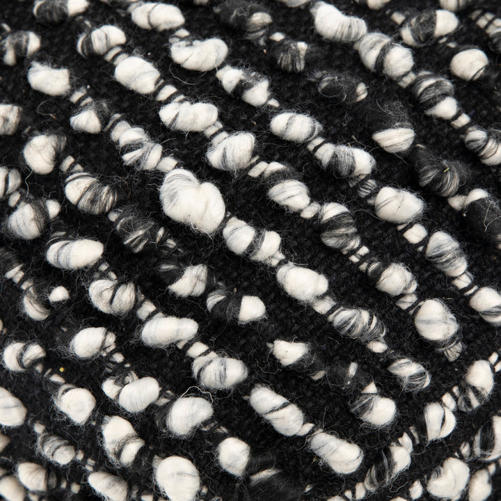 Cloud Nestle Cushion Pouf