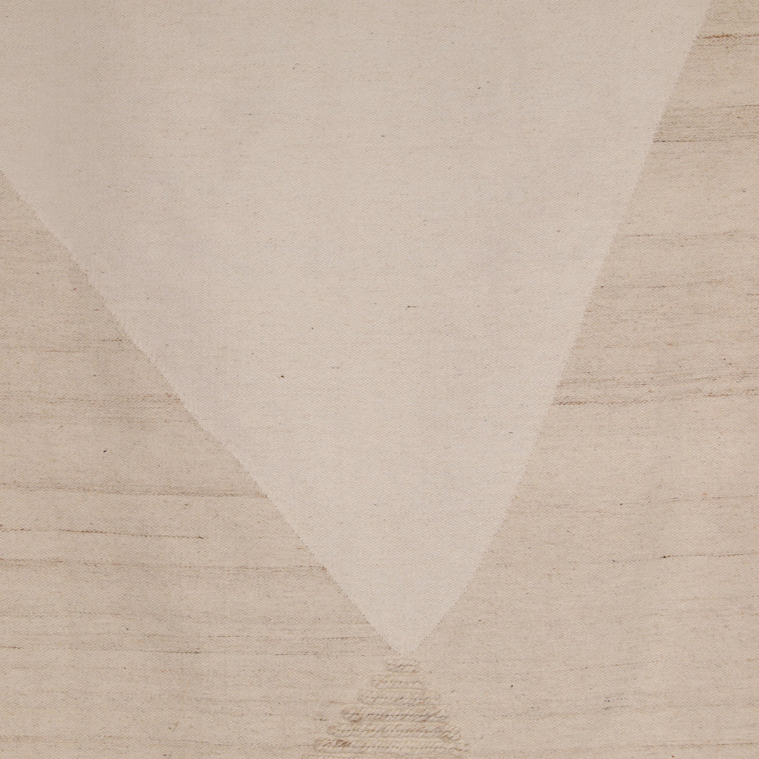 Timeless Ivory Dreamweaver Artisan Woven Rug (9ft x 12ft)