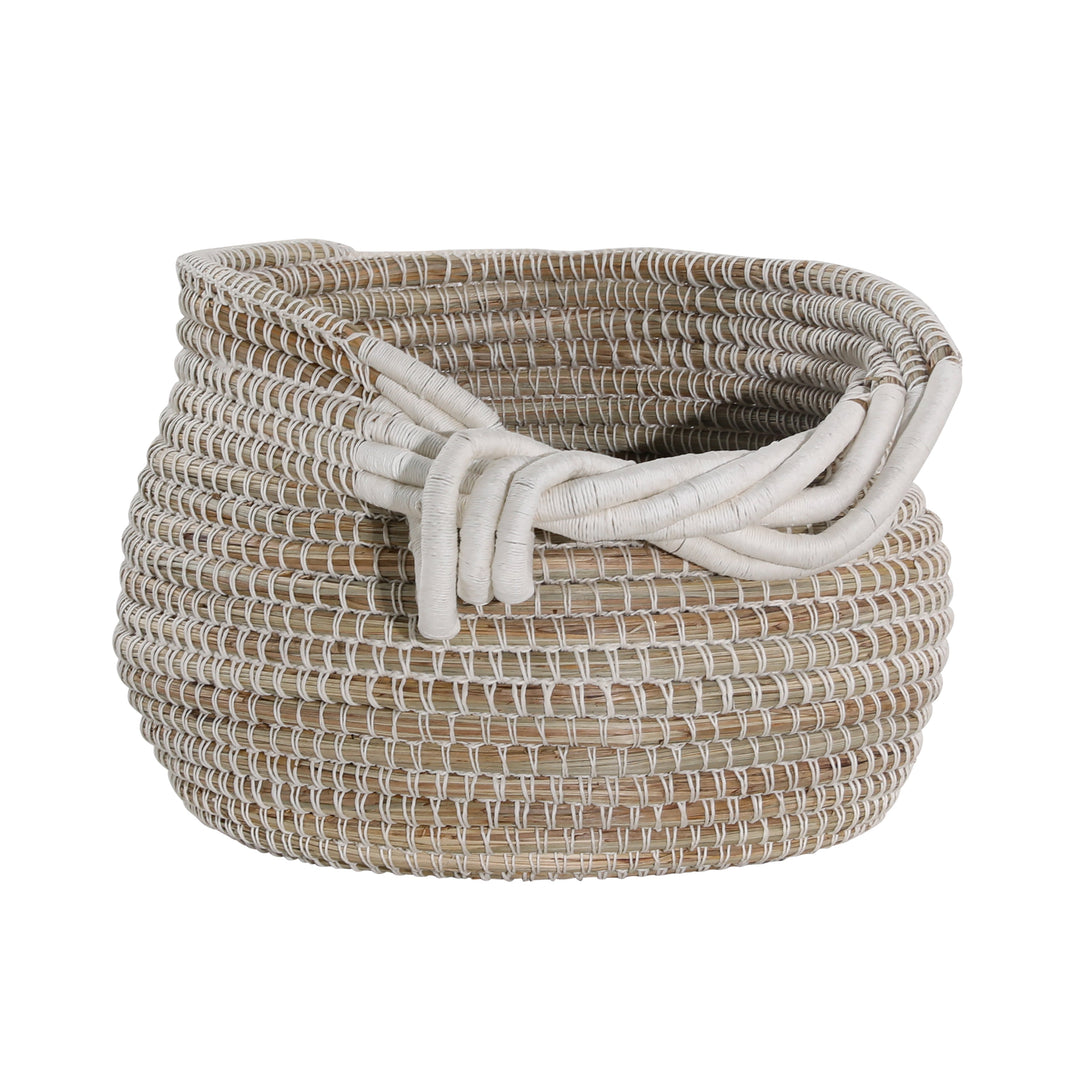 Nature's Embrace Organic Wicker Oval