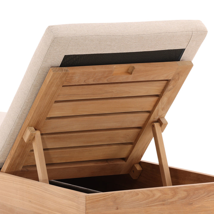 Sun-Kissed Breeze Lounger in Durable Textile