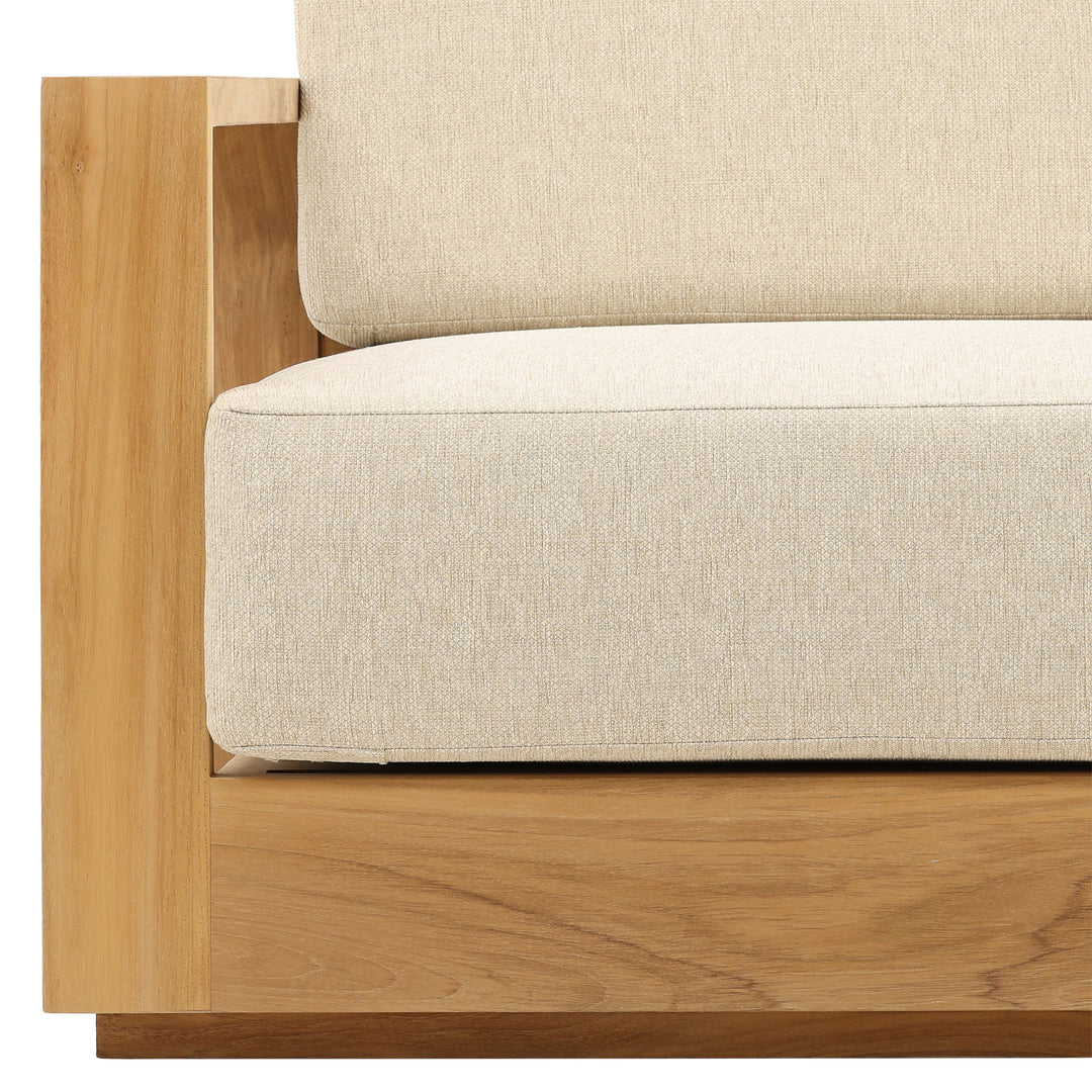 Breezy Retreat Outdoor Sun Lounger