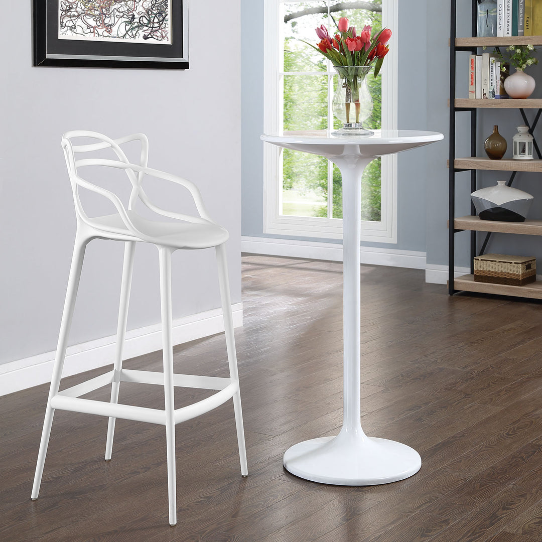 Intertwined Island Stool