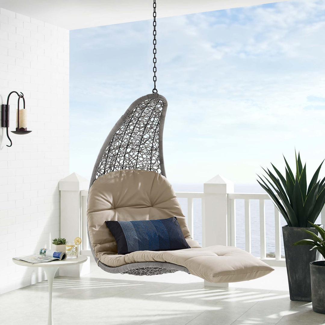 Leisurely Hanging Chaise Lounge Outdoor Patio Swing Chair