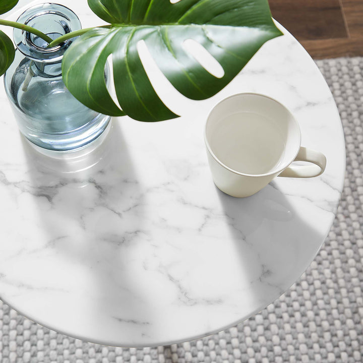 Luna 20" Round Resin Marble Side Table