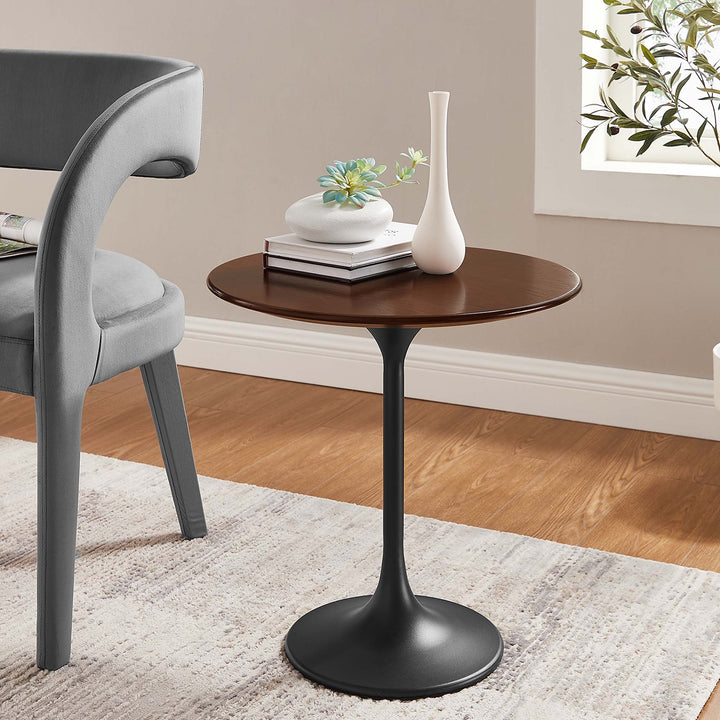 Livia 20" Round Wood Grain Side Table