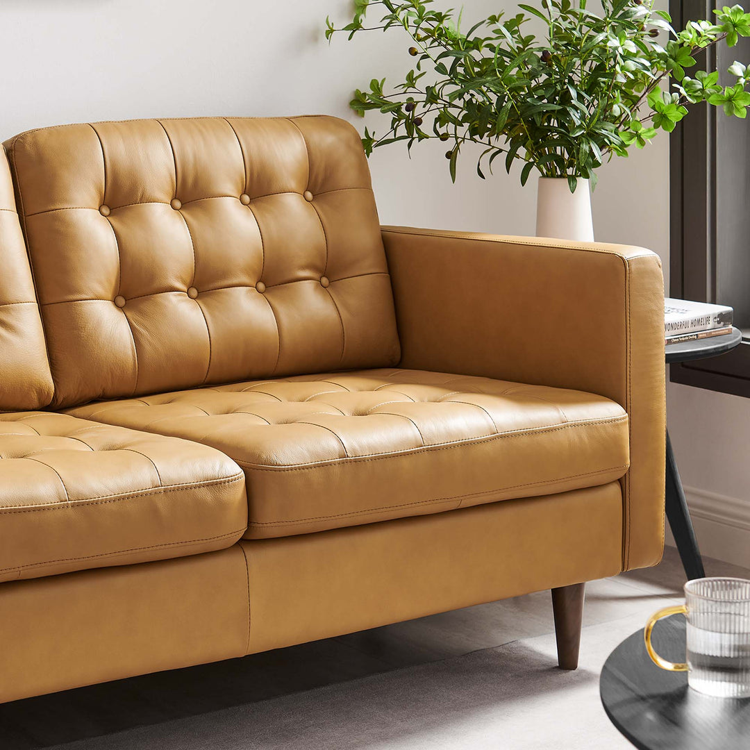 Elegant Tufted Leather Loveseat