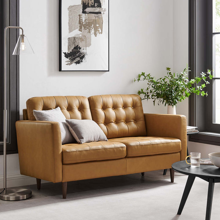 Elegant Tufted Leather Loveseat