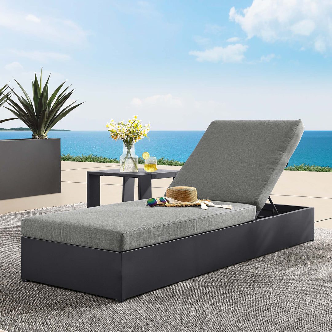 Tahoe Terrace Powder-Coated Aluminum Chaise Lounger