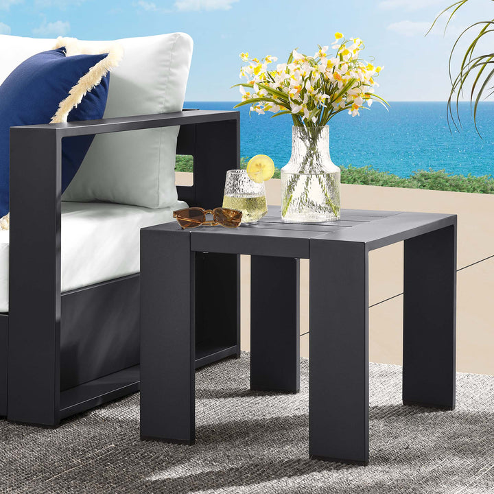 Tahoe Aluminum Accent Table