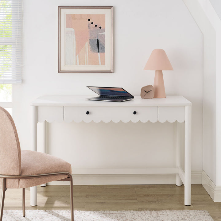 Evelyn 1-Drawer Scallop Writing Desk