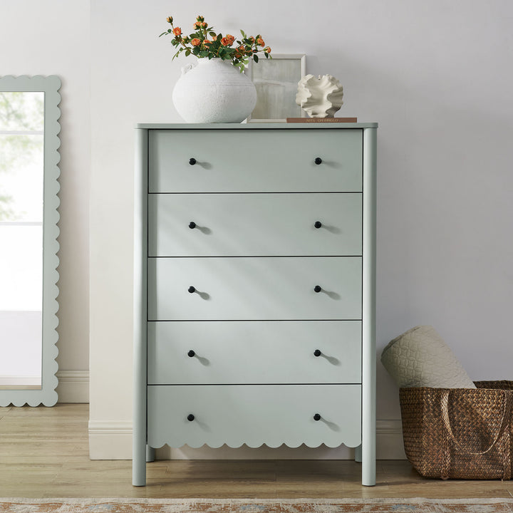 Eloise Scalloped 5-Drawer Chest