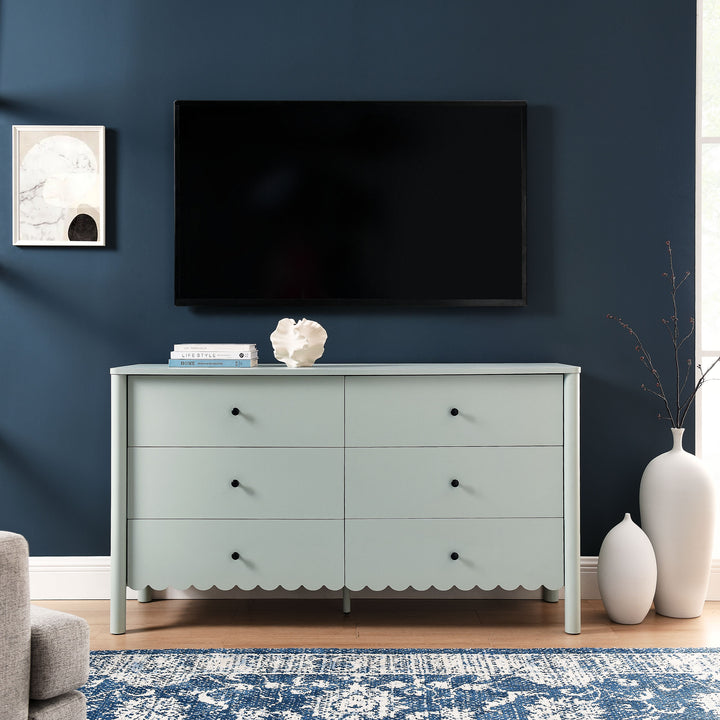 Emmerson Scalloped 6-Drawer Dresser