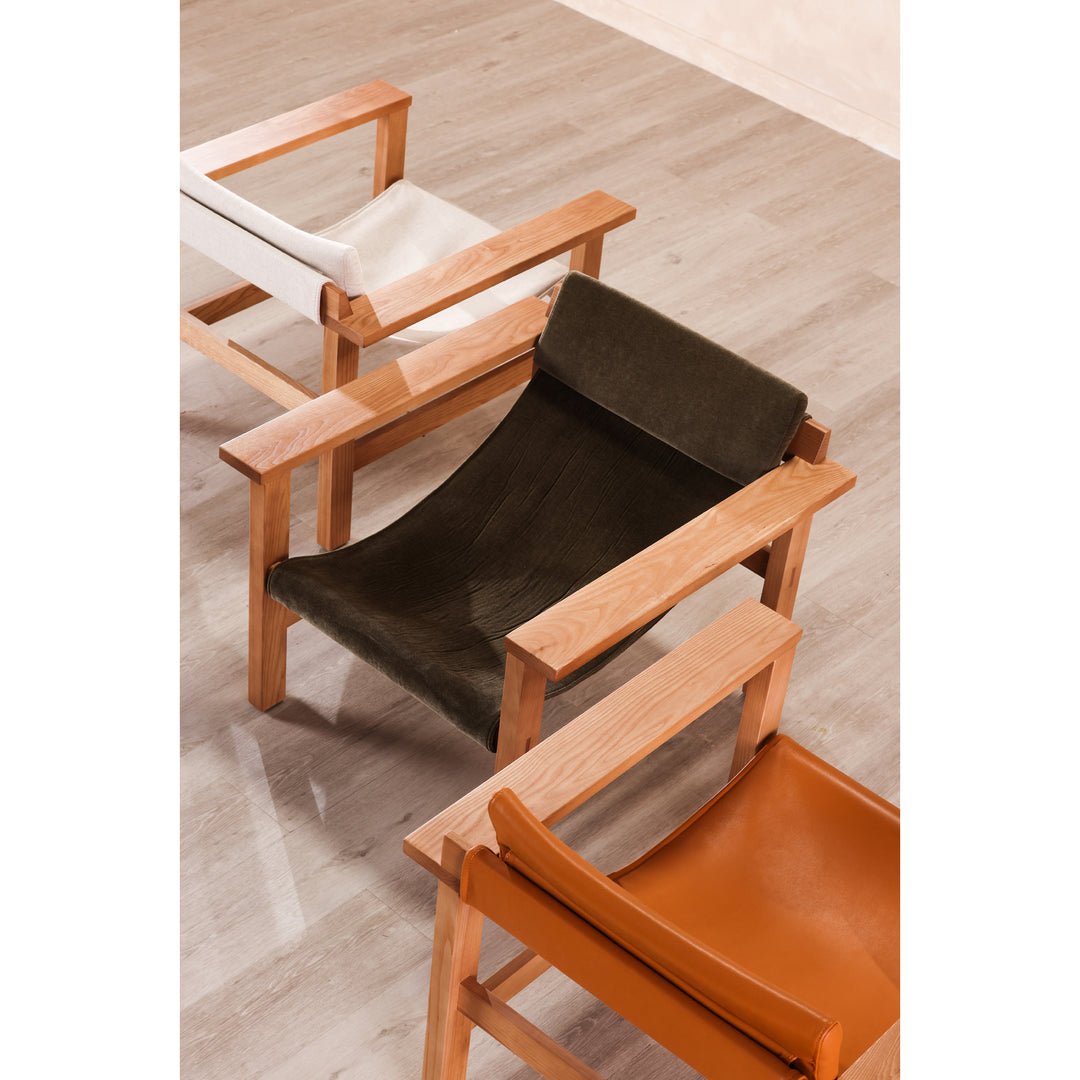 Retro-Chic Relaxer: Blocky Lounge Chair