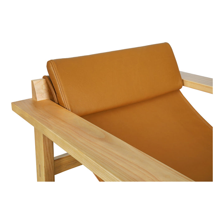 Essence Lounger: A Modern Bauhaus-Inspired Seating Solution