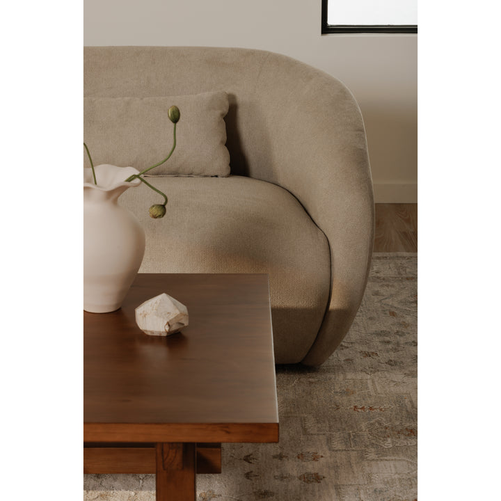 Cozy Curve Lounge Chair - Left-Facing Design