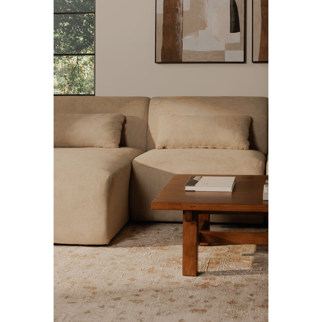 Luxury Curved Lounger: Versatile Seating Solution