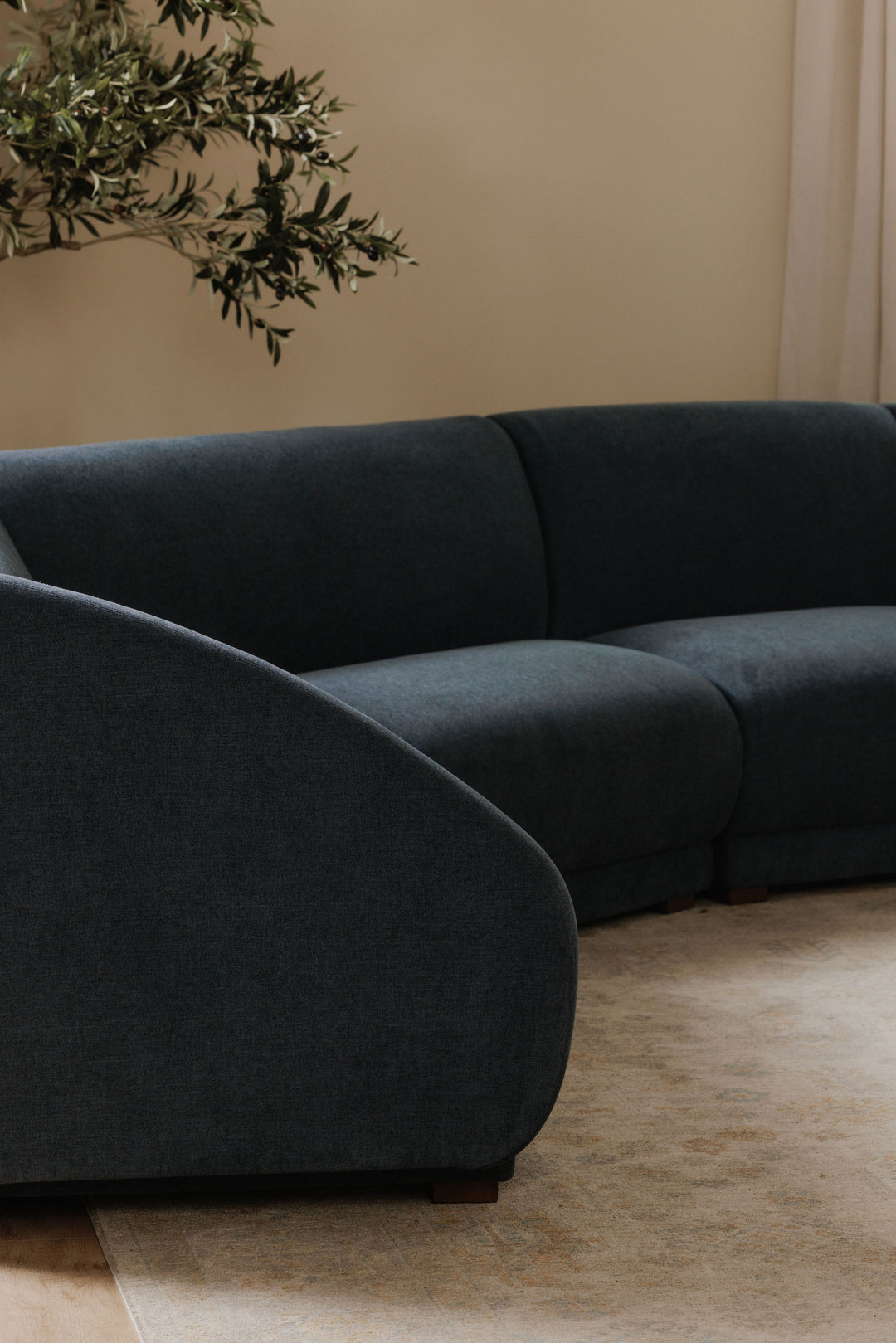 Modern Relaxation Retreat: Angular-Curve Slipper Chair