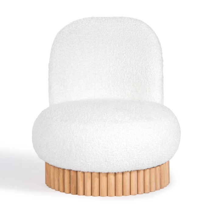 VogueRevolve Reeded Oak Lounger with Bouclé Upholstery