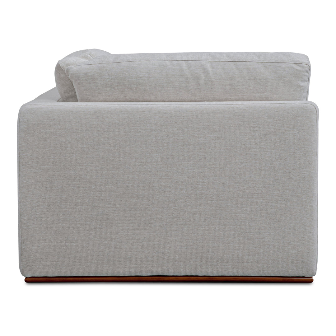 Cloud-Embrace Chair: Sleek, Comfortable & Modular