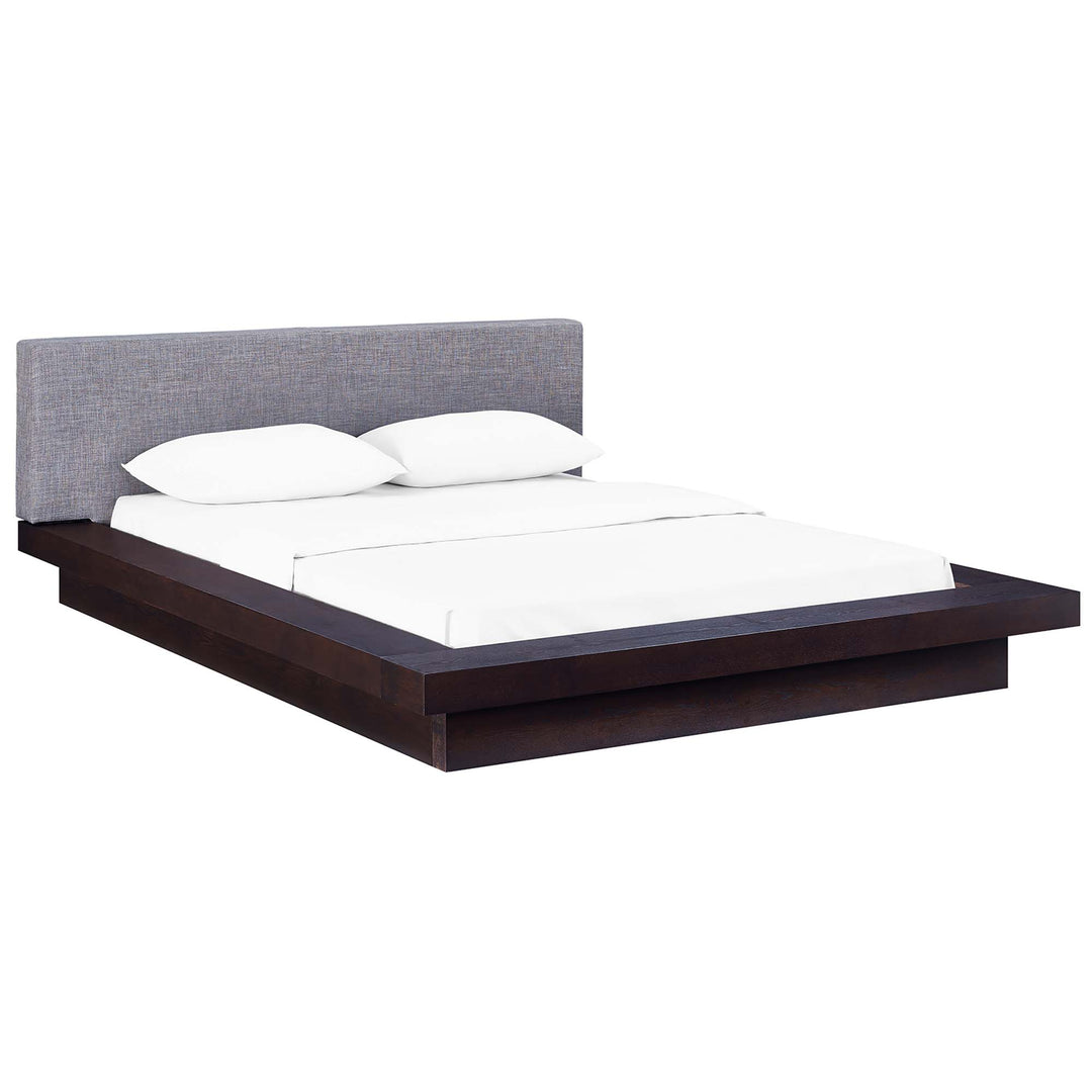 Felicia Flaxen Queen Platform Bed