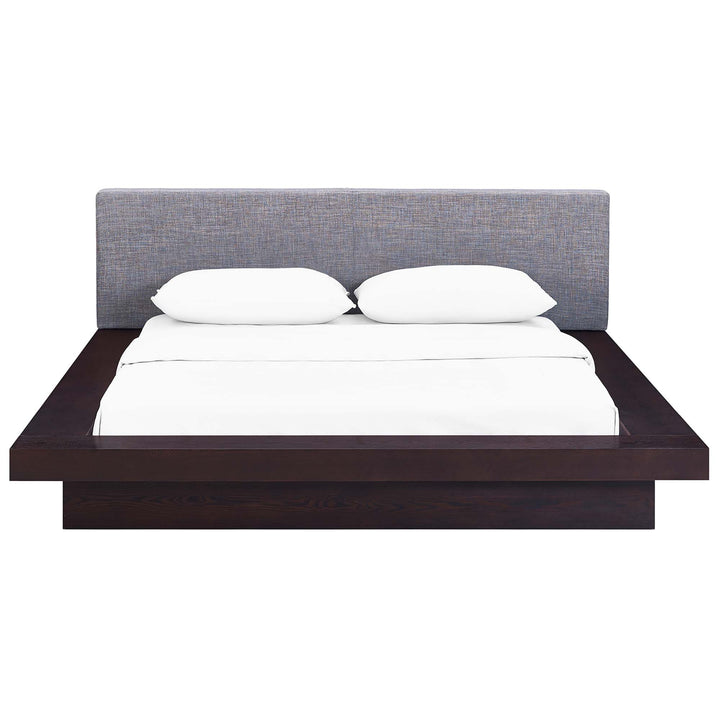 Felicia Flaxen Queen Platform Bed