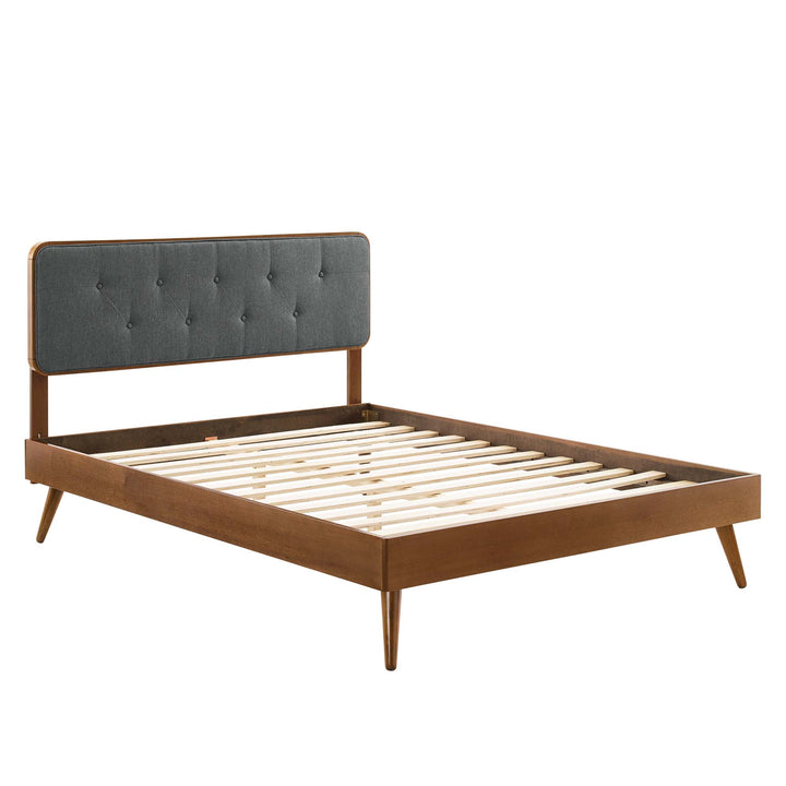 Bailey Walnut Queen Platform Bed With Splayed Legs