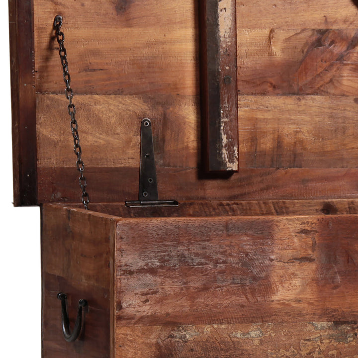 Cozy Hideaway Organizer