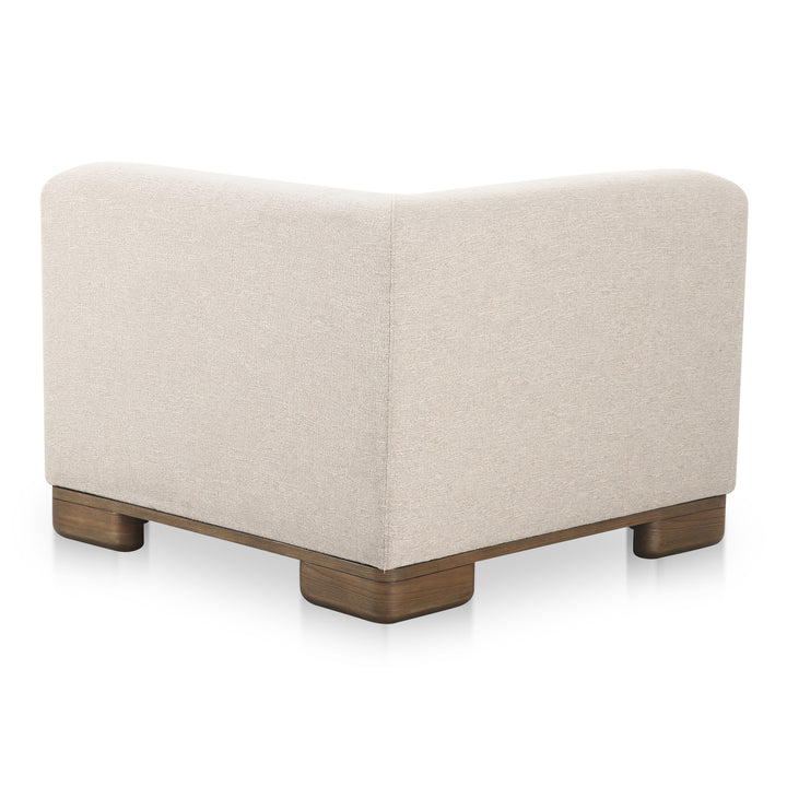 Modular Versatility: The Oak-Veneered Corner Chair
