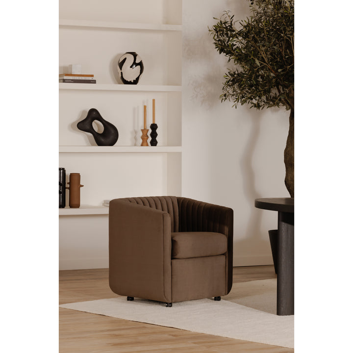 Elegant Velvet Swivel Diner Chair