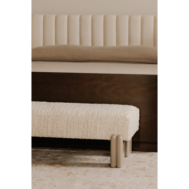 Modern Contrast Bench: A Fusion of Style & Comfort