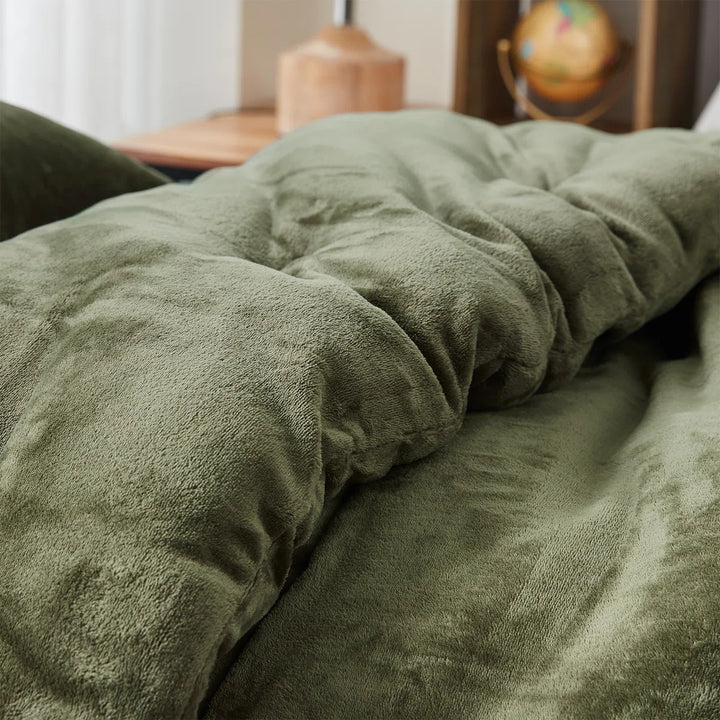 Thickest Comas Thicker Than Thick Oversized King Comforter Set By Byourbed