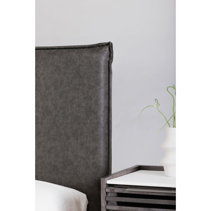 Comfy Classics Soft-Linen Blend Bed