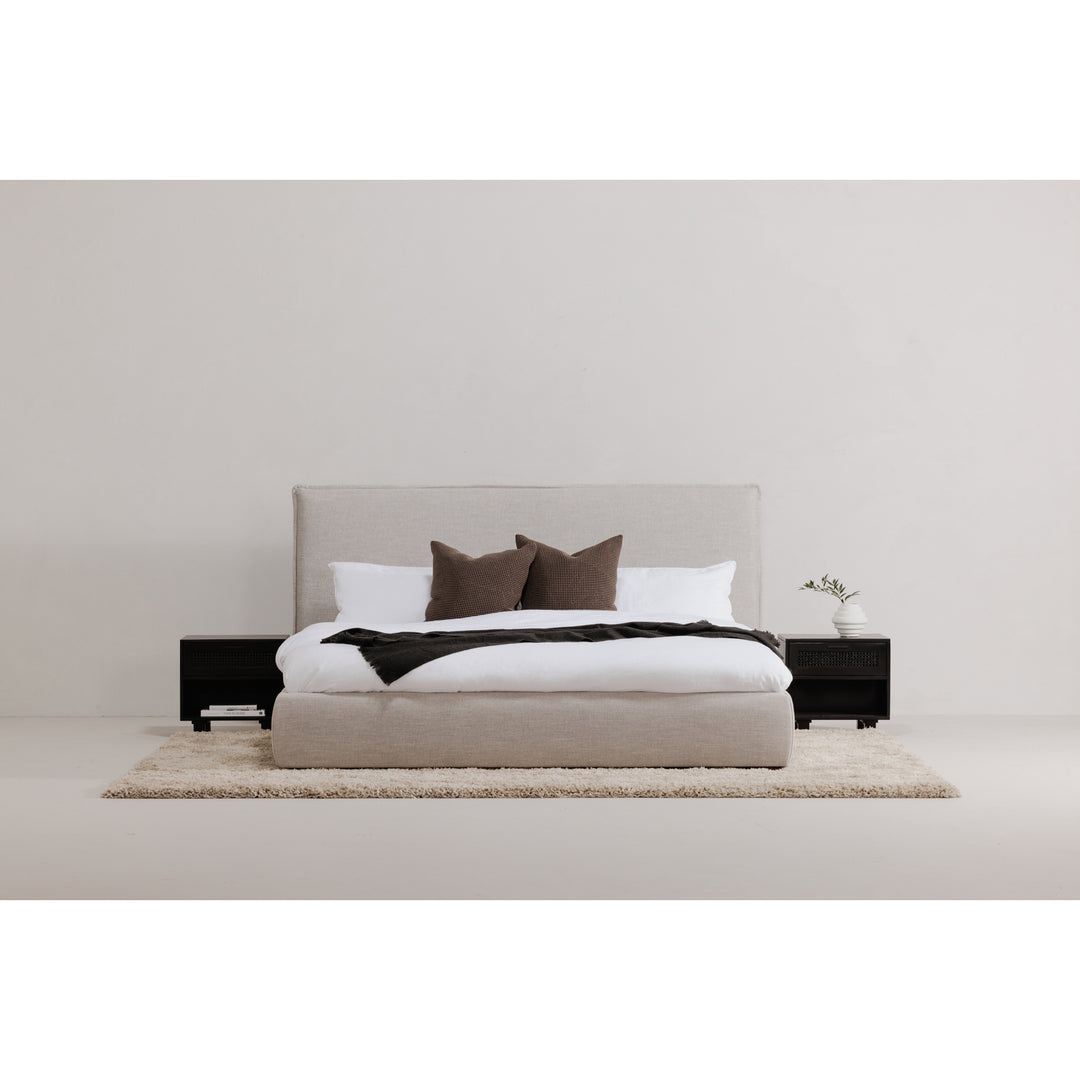 Comfy Classics Soft-Linen Blend Bed