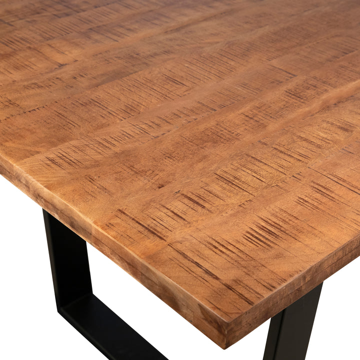 Elegant Solstice Gathering Table