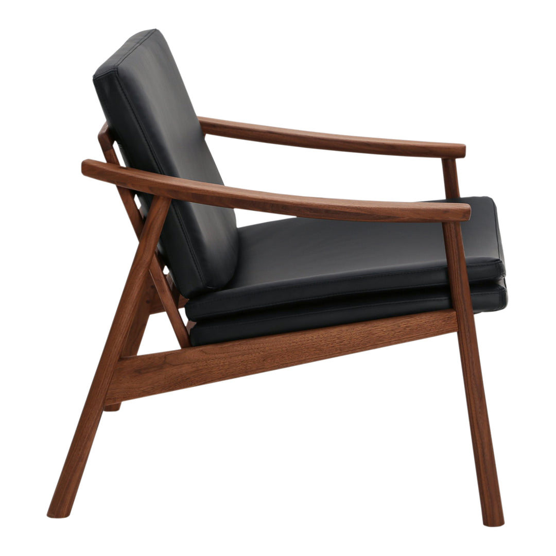 Retro-Charm Lounge Seat