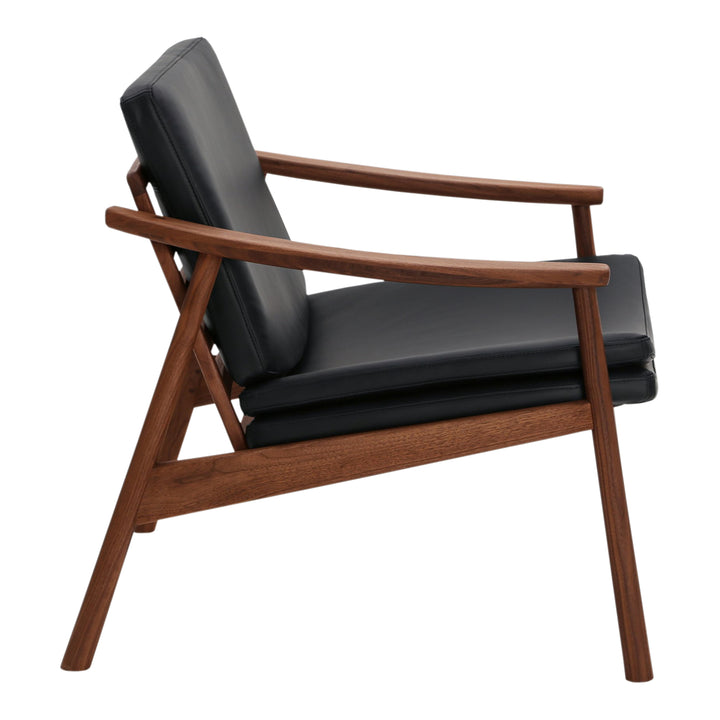 Retro-Charm Lounge Seat