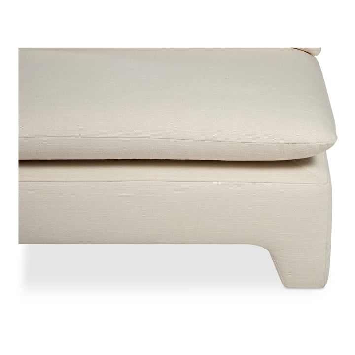 Retro-Chic Lounge Seater with Plush Padding