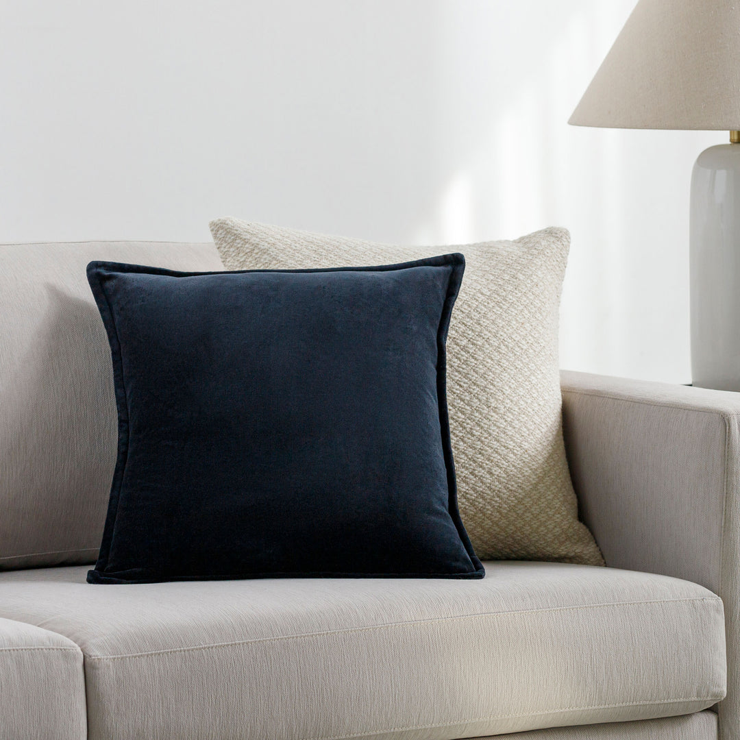 Brayden Cotton Velvet Pillow – 20x20