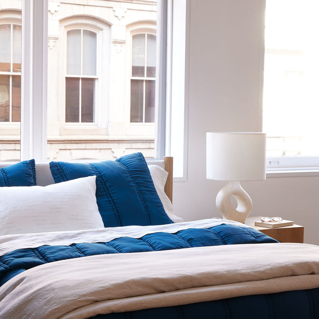 Chamber Ceramic Table Lamp