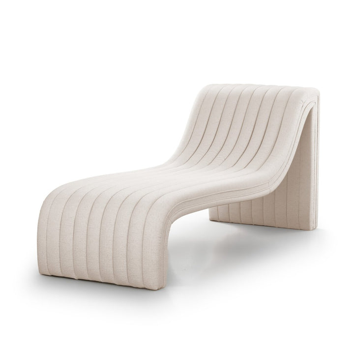 August Chaise