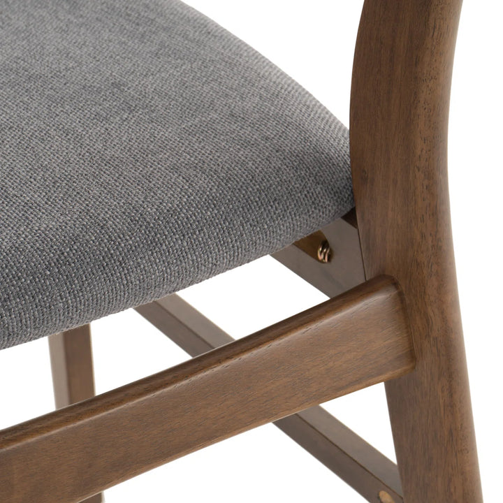Barros 18'' H Upholstered Side Chair (Set of 2)