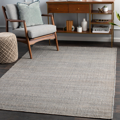 Evora Elegant Handcrafted Rug