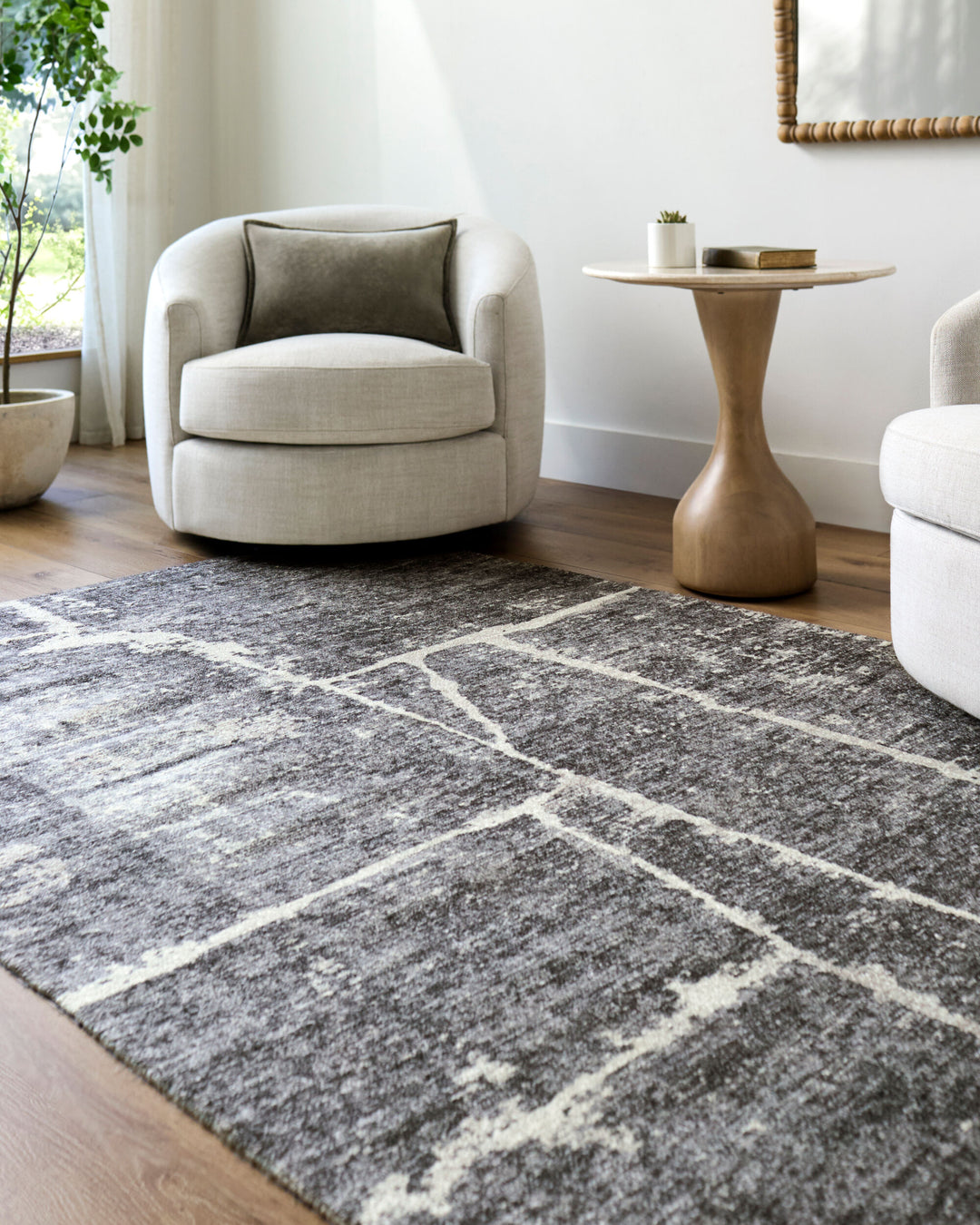 Grand Cae Abstract Rug