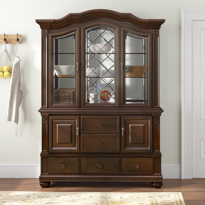 Engles China Cabinet Lark Manor™
