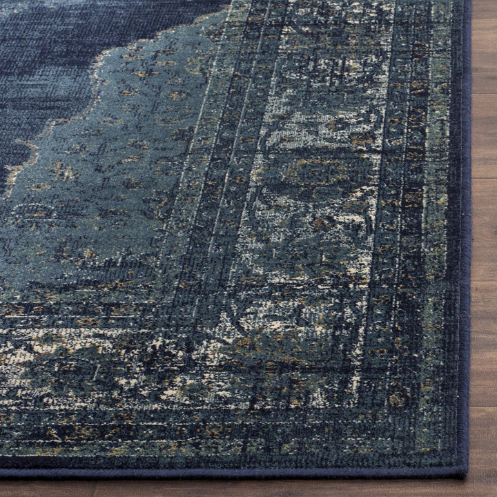 Vintage Performance Oriental Rug Bungalow Rose Rug Size: Rectangle 4' x 5'7"