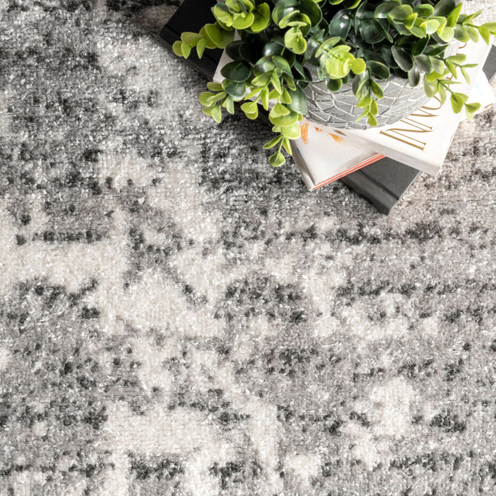 Deedra Modern Abstract Power Loom Performance Gray/White Rug 17 Stories Rug Size: Round 10'